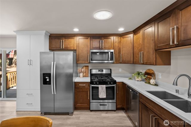 14310 176th Avenue SE, Renton, WA 98059
