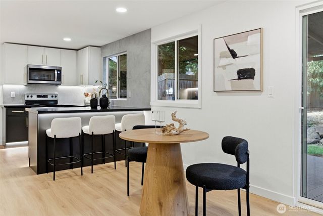 4136 SW 321st ST, Federal Way, WA 98023