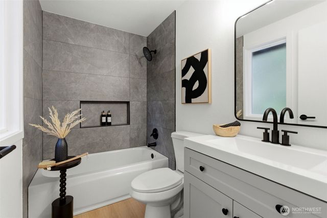 4136 SW 321st ST, Federal Way, WA 98023