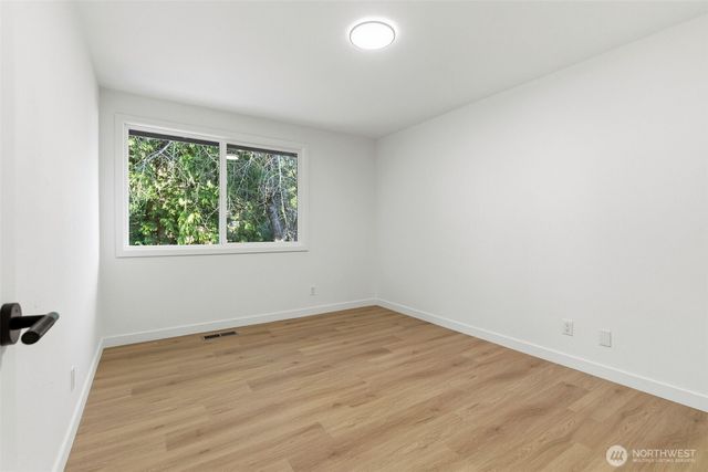 4136 SW 321st ST, Federal Way, WA 98023