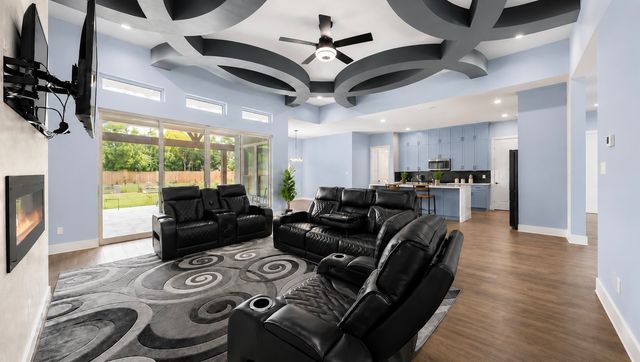 921 Delk Drive, Arlington, TX 76013