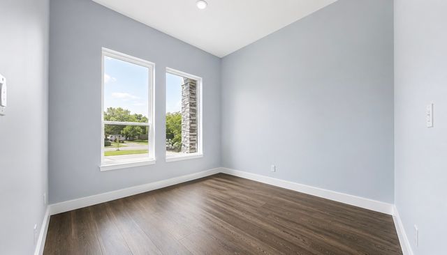 921 Delk Drive, Arlington, TX 76013