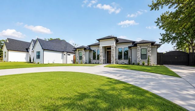 921 Delk Drive, Arlington, TX 76013