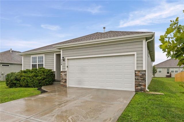 734 S Cypress Street, Gardner, KS 66030