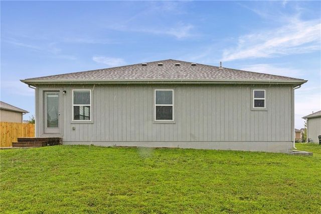 734 S Cypress Street, Gardner, KS 66030