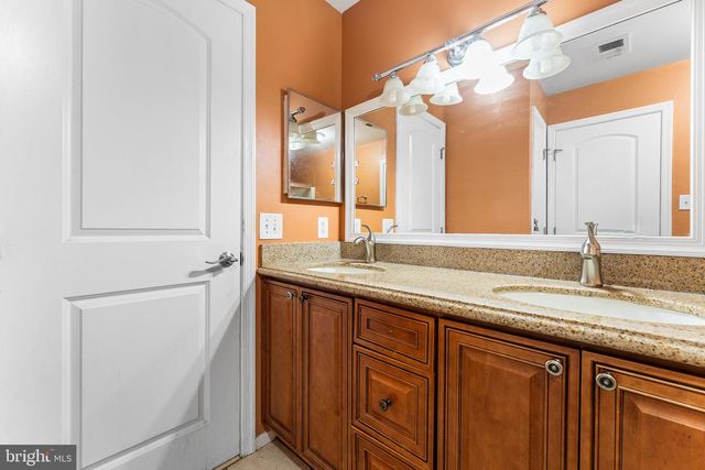17 JOEL CT, Lindenwold, NJ 08021