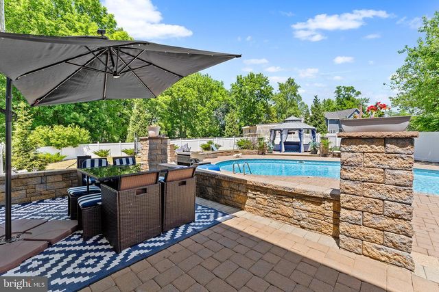 17 JOEL CT, Lindenwold, NJ 08021