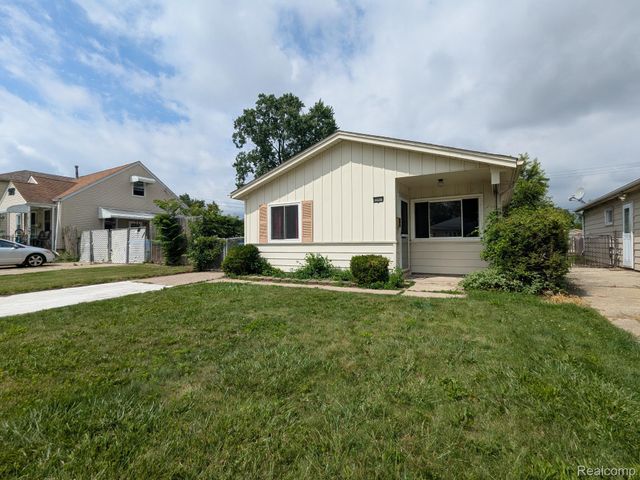 23911 METHUEN Avenue, Warren, MI 48091