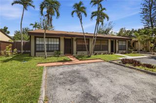 10680 Cherry Avenue, Pembroke Pines, FL 33026