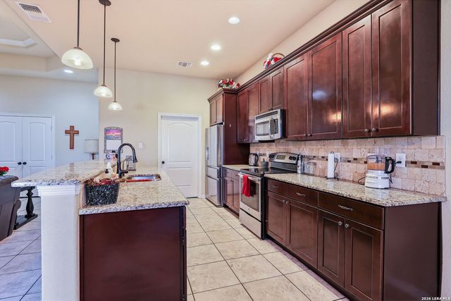 3963 Bacall, Converse, TX 78109