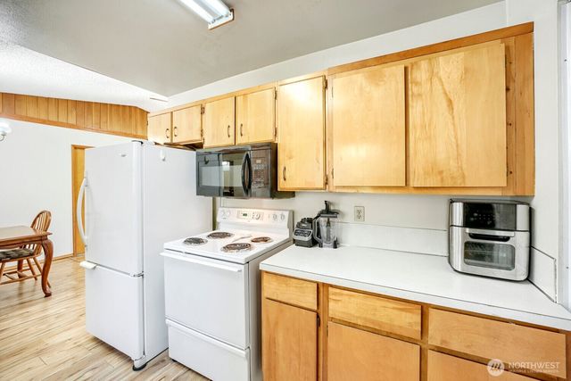29311 33rd Avenue S, Auburn, WA 98001