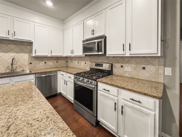 707 Dickerson Lane, Mansfield, TX 76063