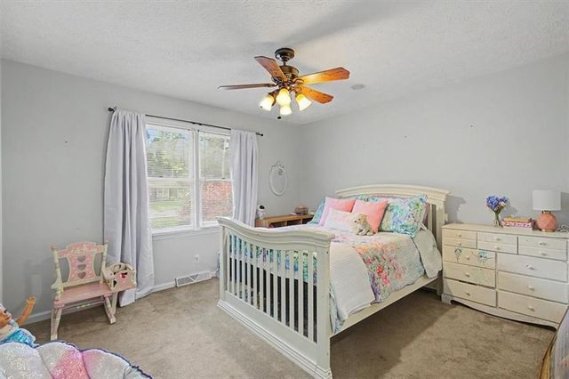 26 Gray Rock Drive NW, Rome, GA 30165