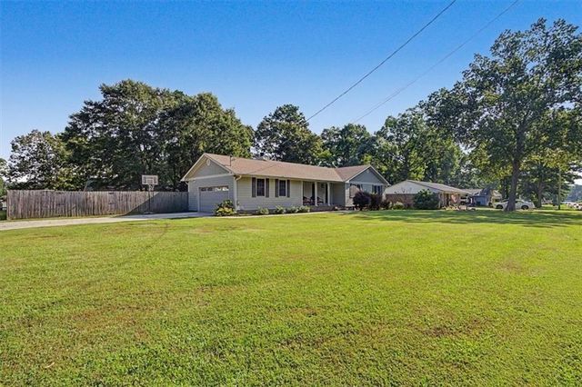 26 Gray Rock Drive NW, Rome, GA 30165
