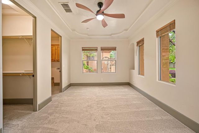4000 Kingsbarns Dr, Roseville, CA 95747