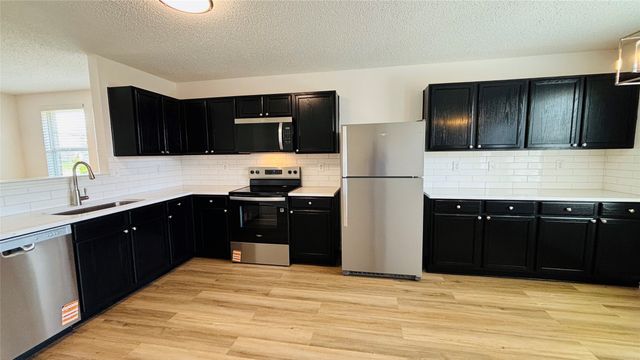 1007 Chilton Drive, Wylie, TX 75098