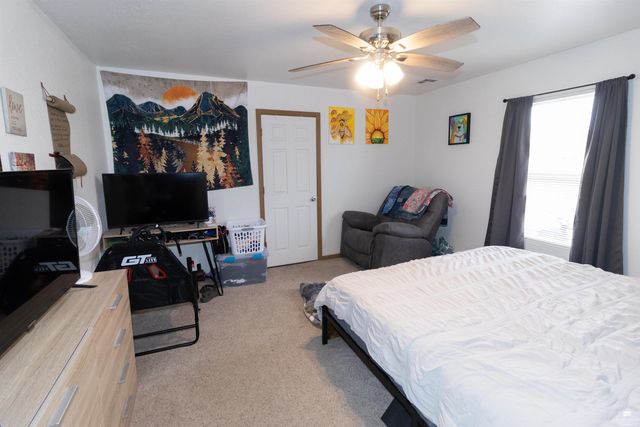 305 Northfield Road, Manhattan, KS 66502