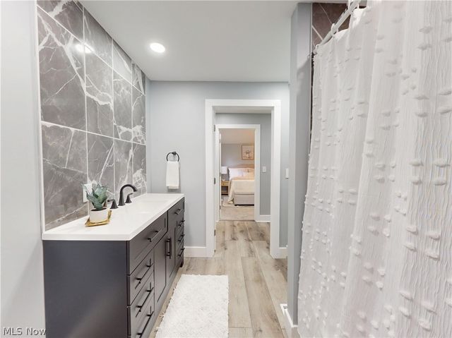 1465 North Boulevard, Kent, OH 44240