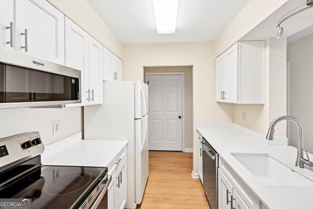 300 Johnson Ferry Road NE B1007, Sandy Springs, GA 30328
