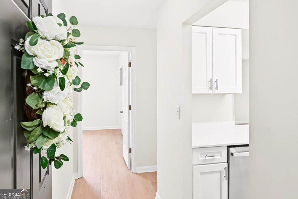 300 Johnson Ferry Road NE B1007, Sandy Springs, GA 30328