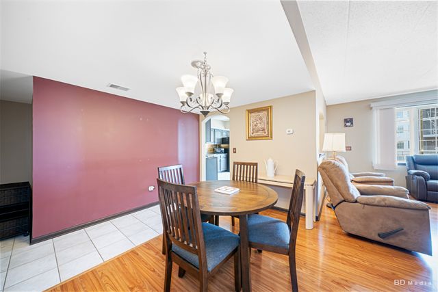 7928 Trinity Circle 2SW, Tinley Park, IL 60477