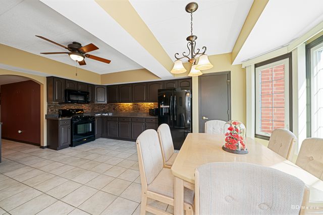 7928 Trinity Circle 2SW, Tinley Park, IL 60477