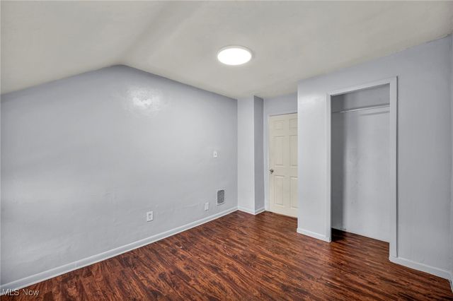 1033 W 21st Street, Lorain, OH 44052