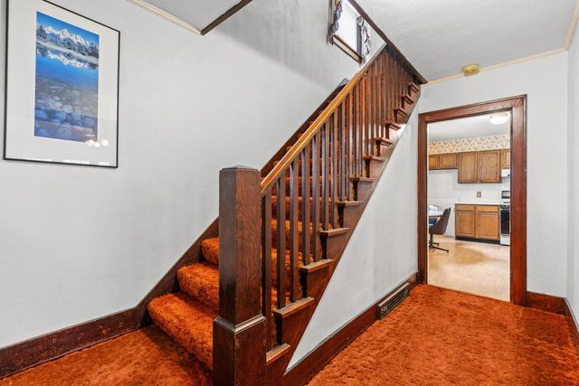 1422 St Clair AVENUE, Sheboygan, WI 53081