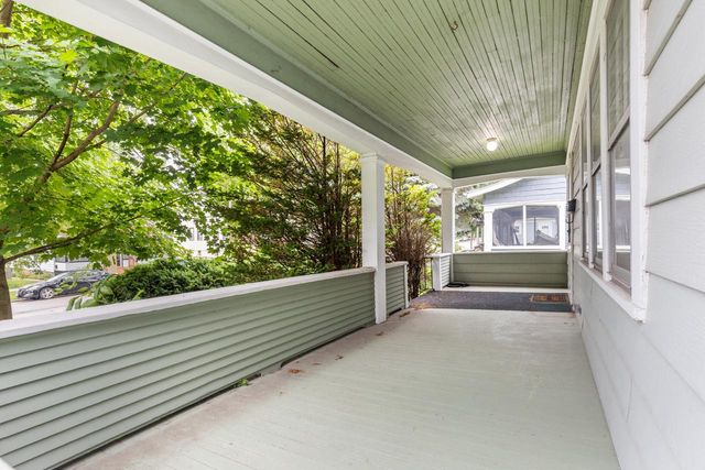 1422 St Clair AVENUE, Sheboygan, WI 53081