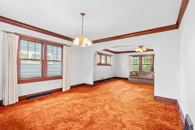1422 St Clair AVENUE, Sheboygan, WI 53081