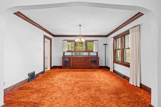 1422 St Clair AVENUE, Sheboygan, WI 53081