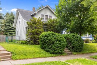 1422 St Clair AVENUE, Sheboygan, WI 53081