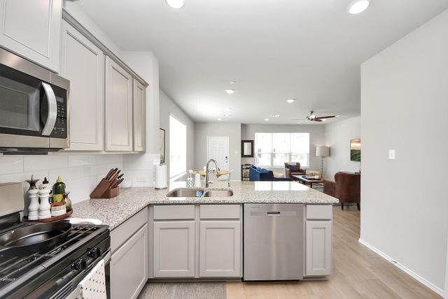8002 Scanlan Oak, Missouri City, TX 77459