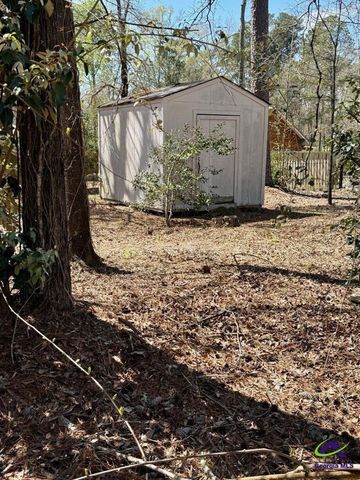 134 Ashford Park, Macon, GA 31210