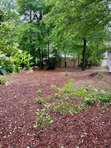 134 Ashford Park, Macon, GA 31210