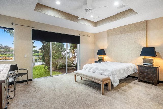 6220 San Michel Way, Delray Beach, FL 33484