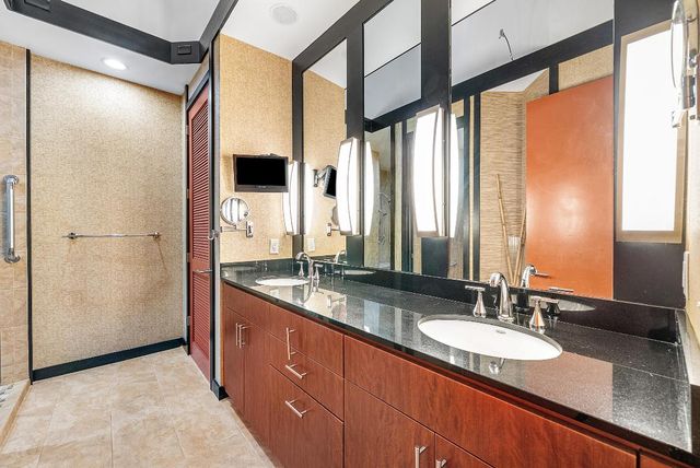 6220 San Michel Way, Delray Beach, FL 33484