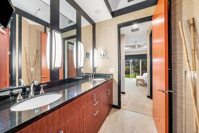 6220 San Michel Way, Delray Beach, FL 33484