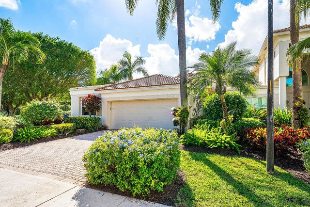 6220 San Michel Way, Delray Beach, FL 33484