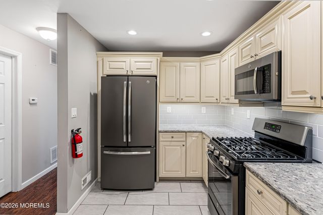 37 Morgan Place 37, East Brunswick, NJ 08816