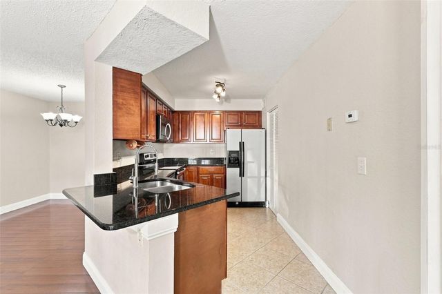 2550 N ALAFAYA TRAIL 12104, Orlando, FL 32826