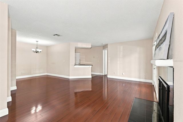2550 N ALAFAYA TRAIL 12104, Orlando, FL 32826