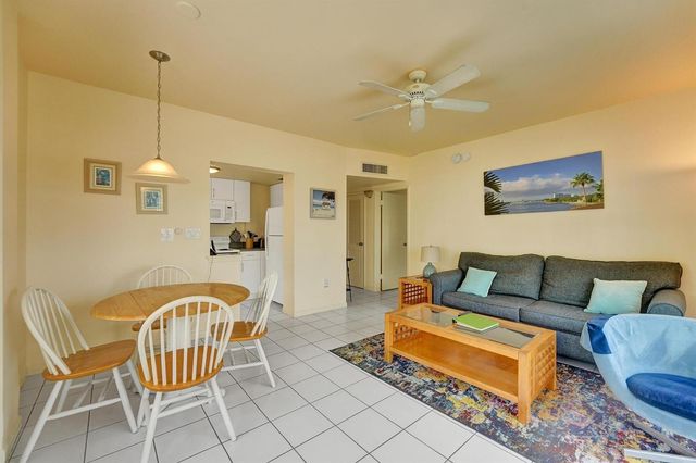 341 N Birch Road 416, Fort Lauderdale, FL 33304
