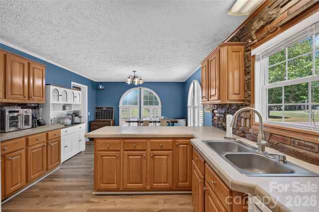 766 Midway Road, Statesville, NC 28625