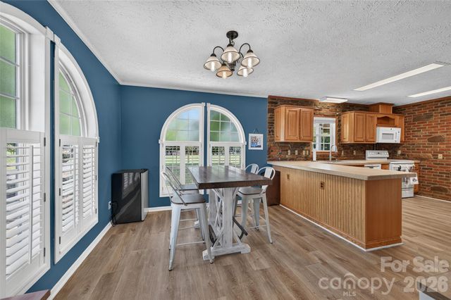 766 Midway Road, Statesville, NC 28625