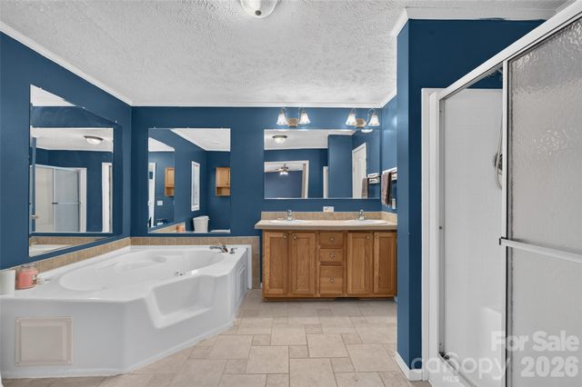 766 Midway Road, Statesville, NC 28625