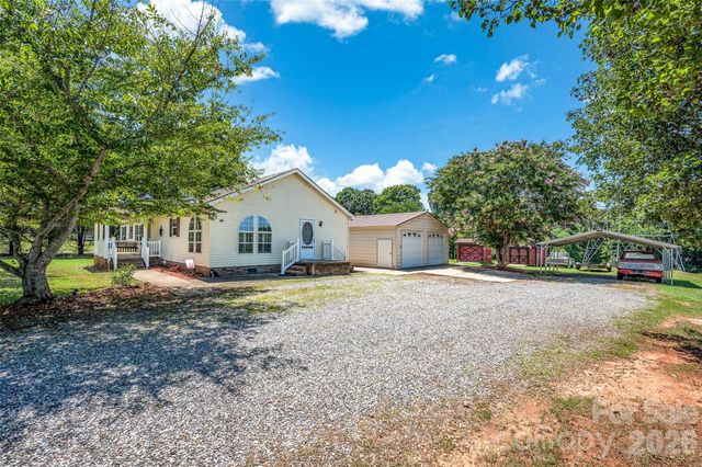 766 Midway Road, Statesville, NC 28625