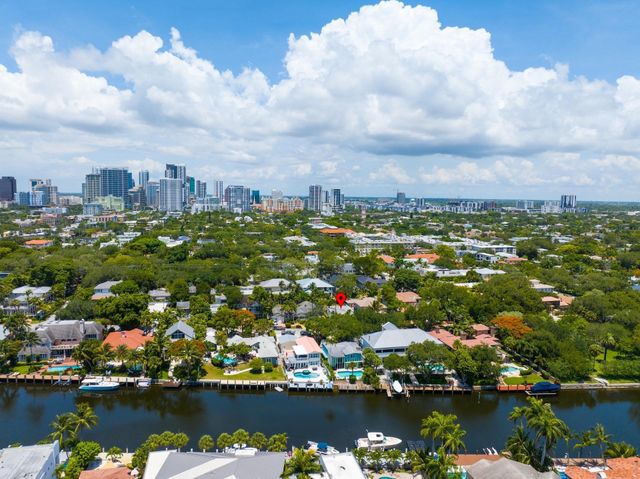 15 S Victoria Park Road, Fort Lauderdale, FL 33301