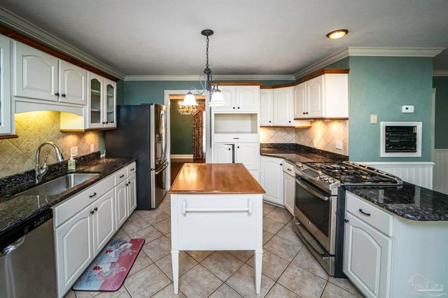 5937 Osage Trl, Milton, FL 32570