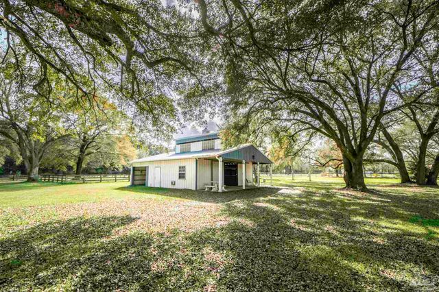 5937 Osage Trl, Milton, FL 32570